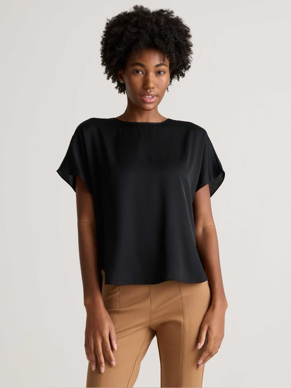 QUINCE Washable Stretch Silk Split Hem Tee in Black Sz M NWT